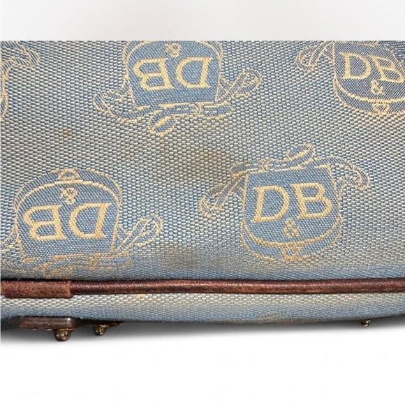 Dooney & Bourke East West Canvas / Leather Trim Donegal Crest Tote Shoulder Bag - Picture 3 of 16